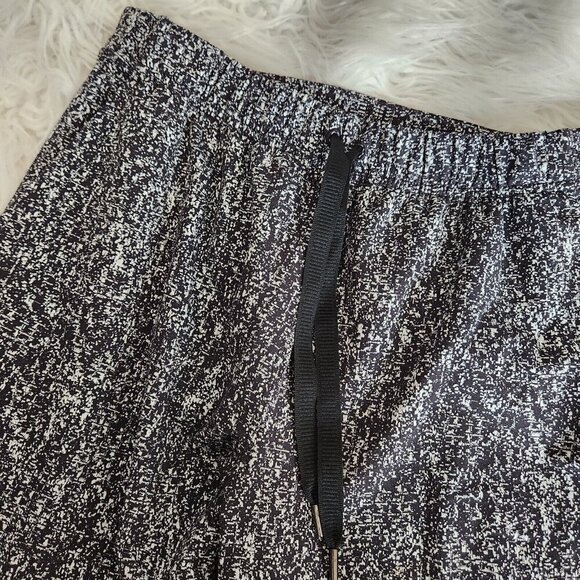 Lululemon Jet Pants 6 Power Luxtreme Suited Jacquard Black White Athleisure - Picture 5 of 14